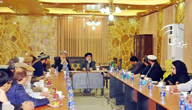 Hekmatyar Throws Weight behind HPC Peace Plan